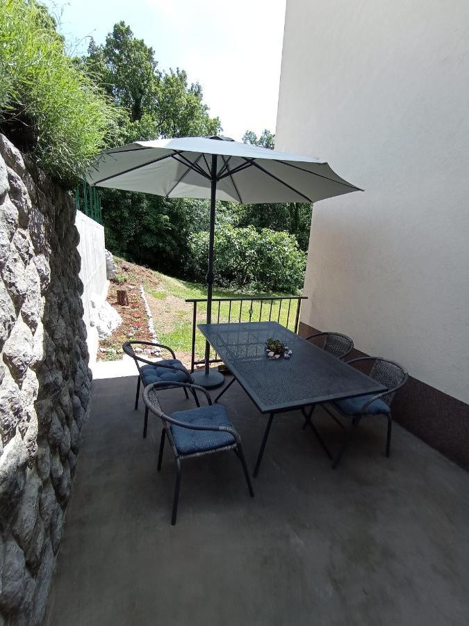 Apartment Zlatko Матулі Екстер'єр фото