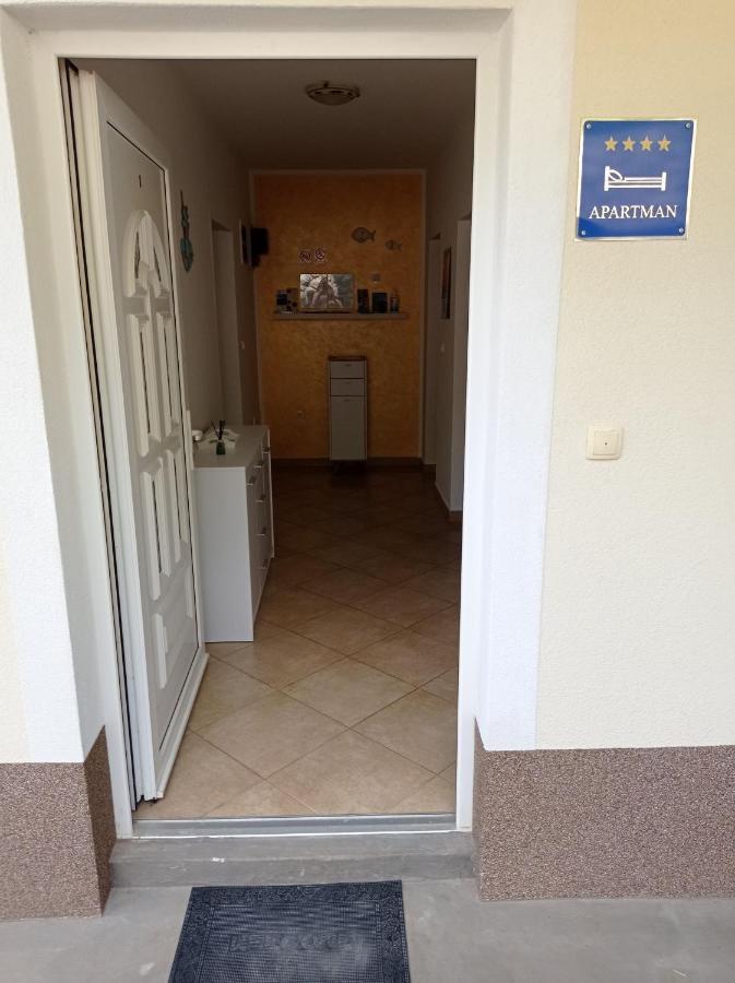 Apartment Zlatko Матулі Екстер'єр фото