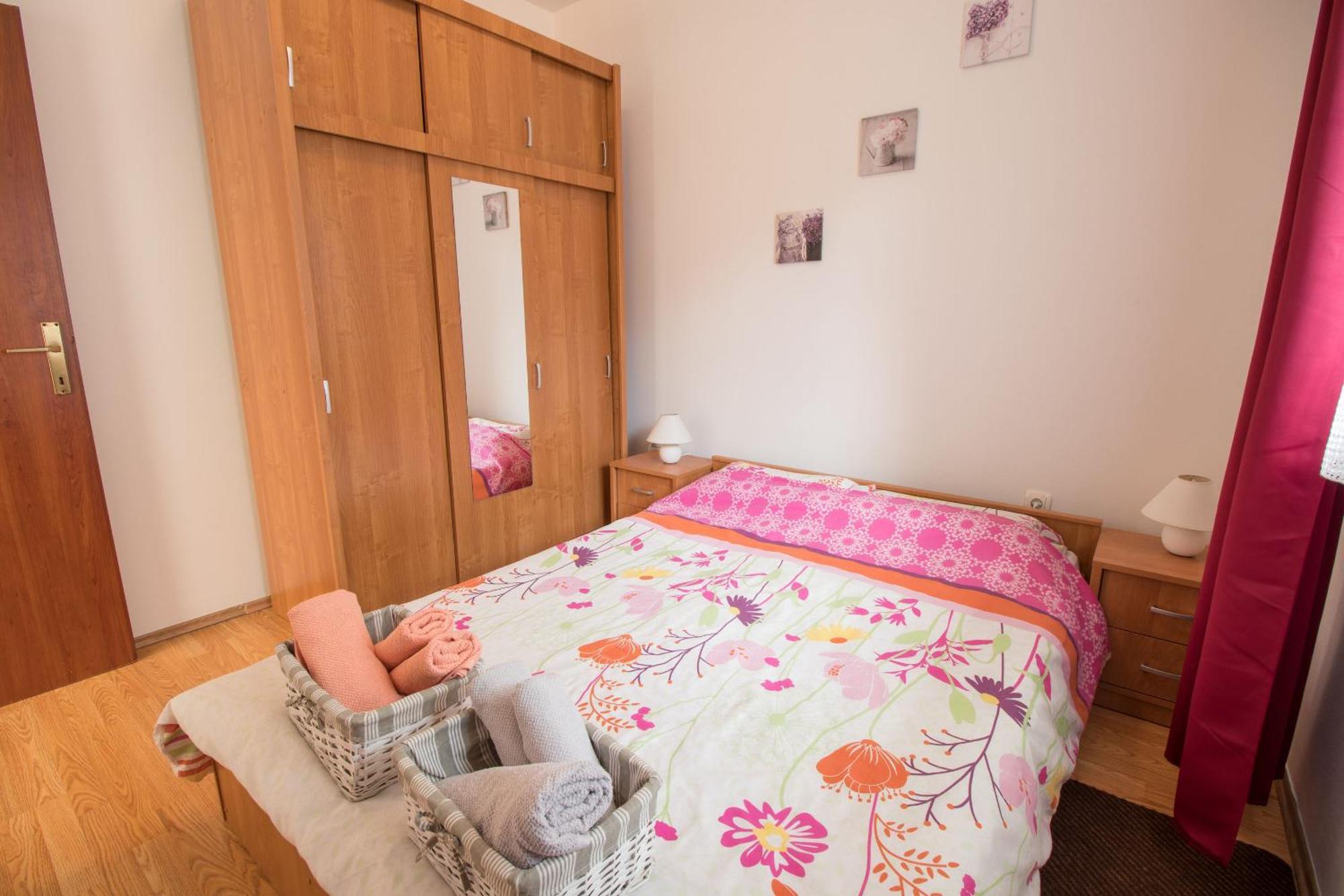 Apartment Zlatko Матулі Екстер'єр фото