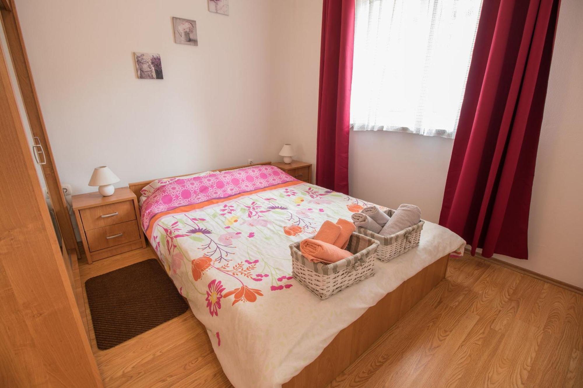 Apartment Zlatko Матулі Екстер'єр фото